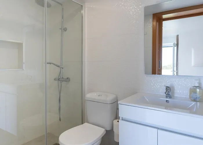 Ti Choa - Ninho Dos Avos Arrumos Santa Barbara (Terceira)